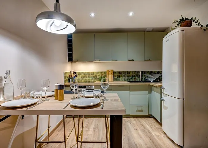 דירה Beautiful New Flat By The Forest